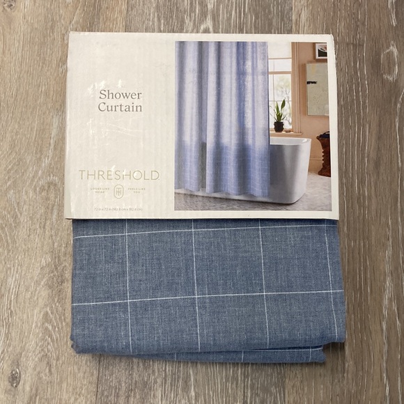 NWT Threshold Blue Plaid Shower Curtain - Picture 3 of 3